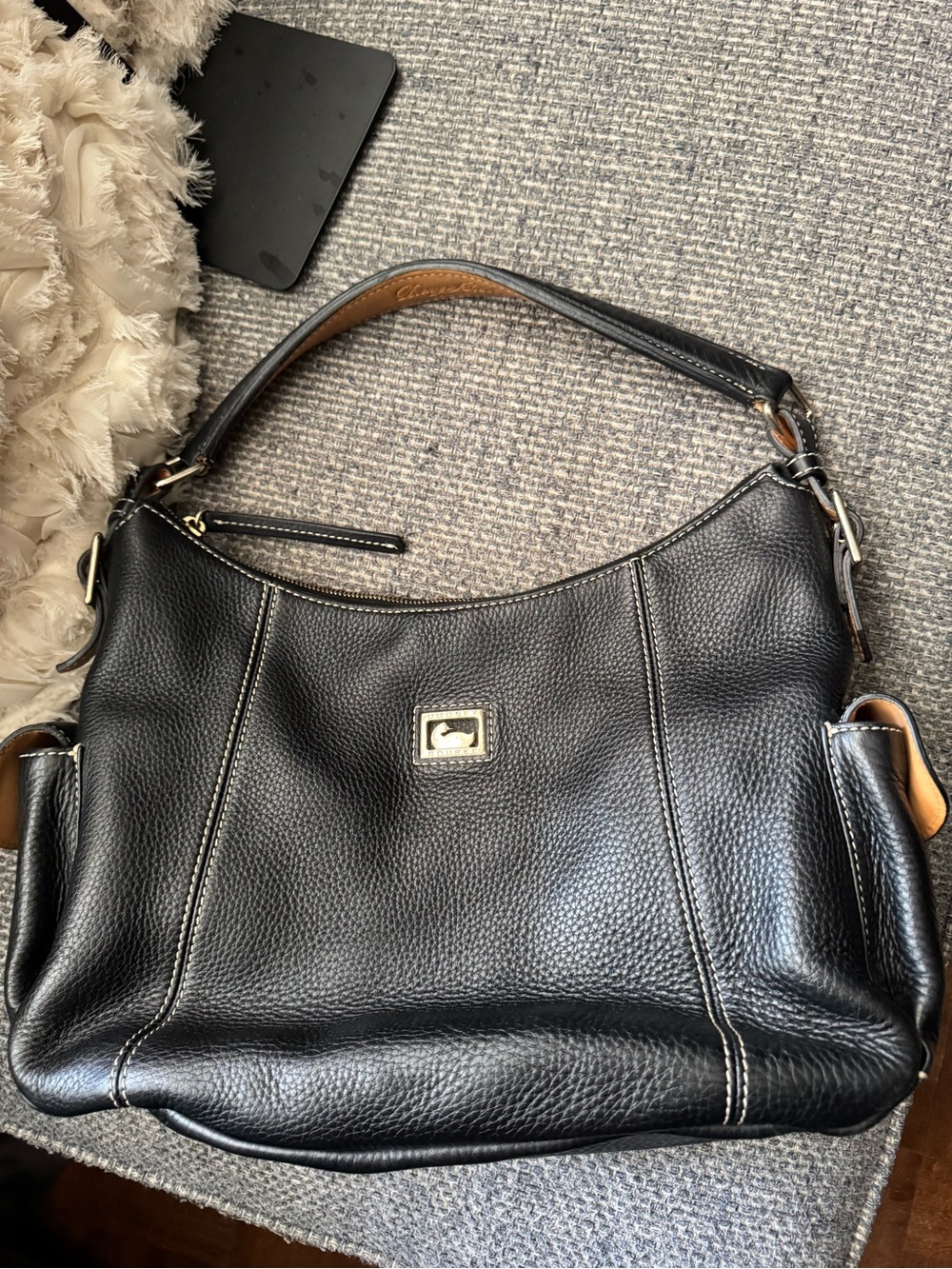 Dooney & Bourke Pebble Grain Pocket Hobo Shoulder Bag – Black Leather - Picture 9 of 12